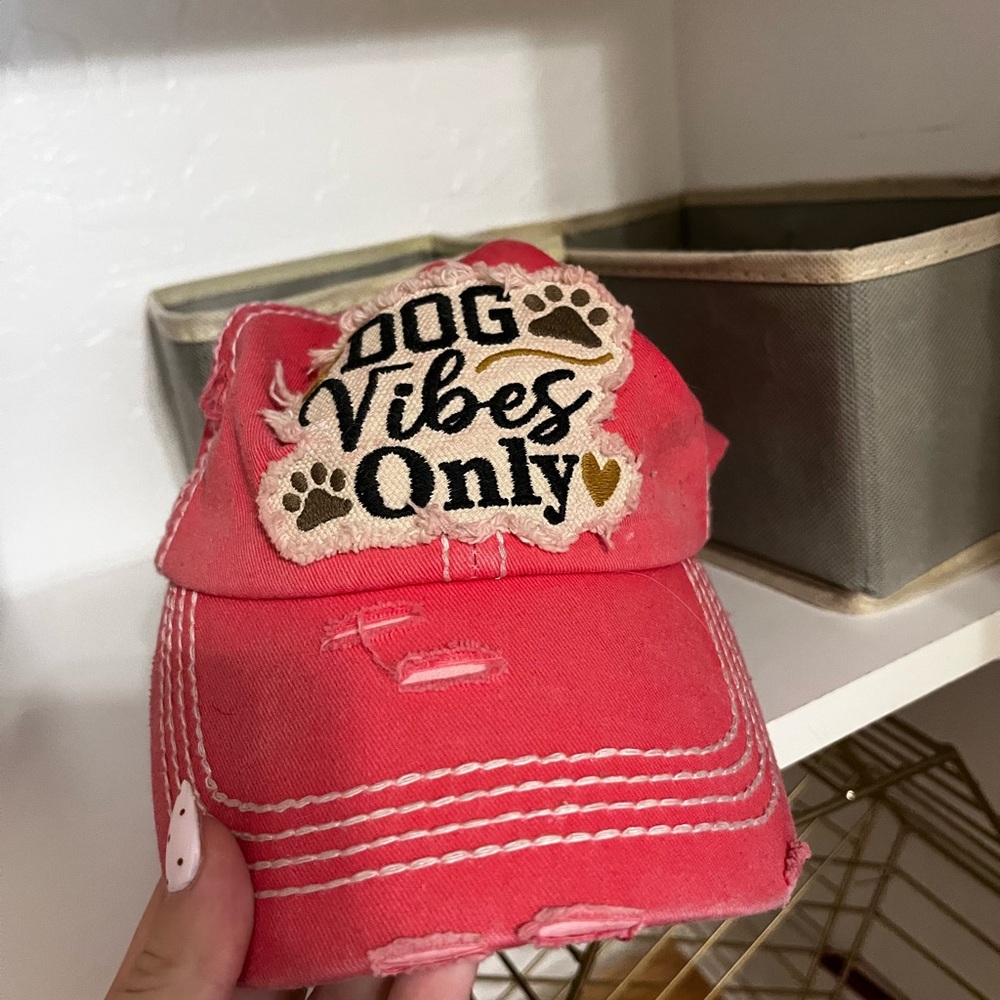 KBETHOS Red Dog Lover's Cap